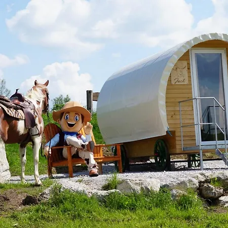 Hotel Cowboy'S Land Visnja Gora Exterior foto