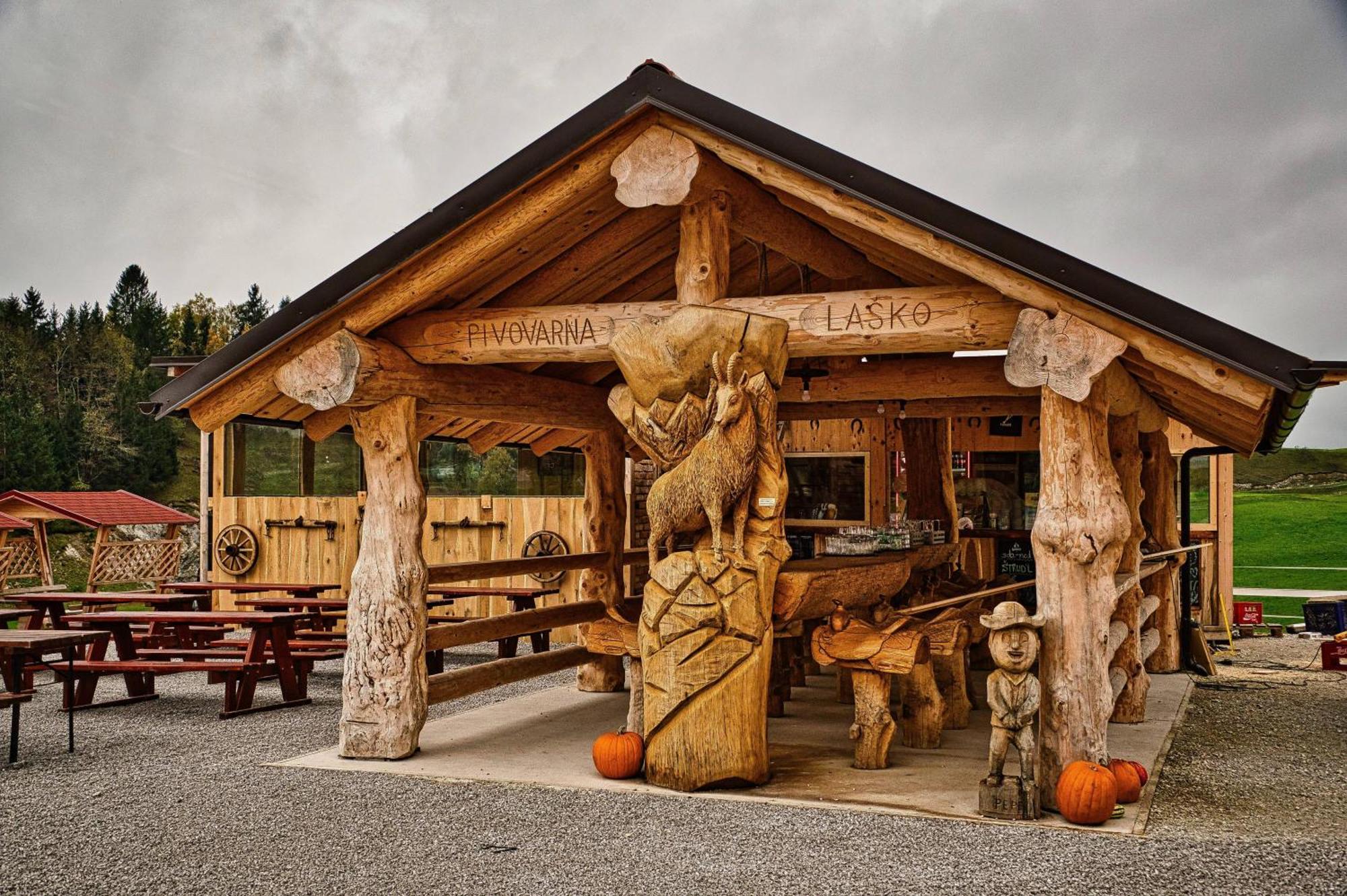 Kemping Cowboy's Land Visnja Gora